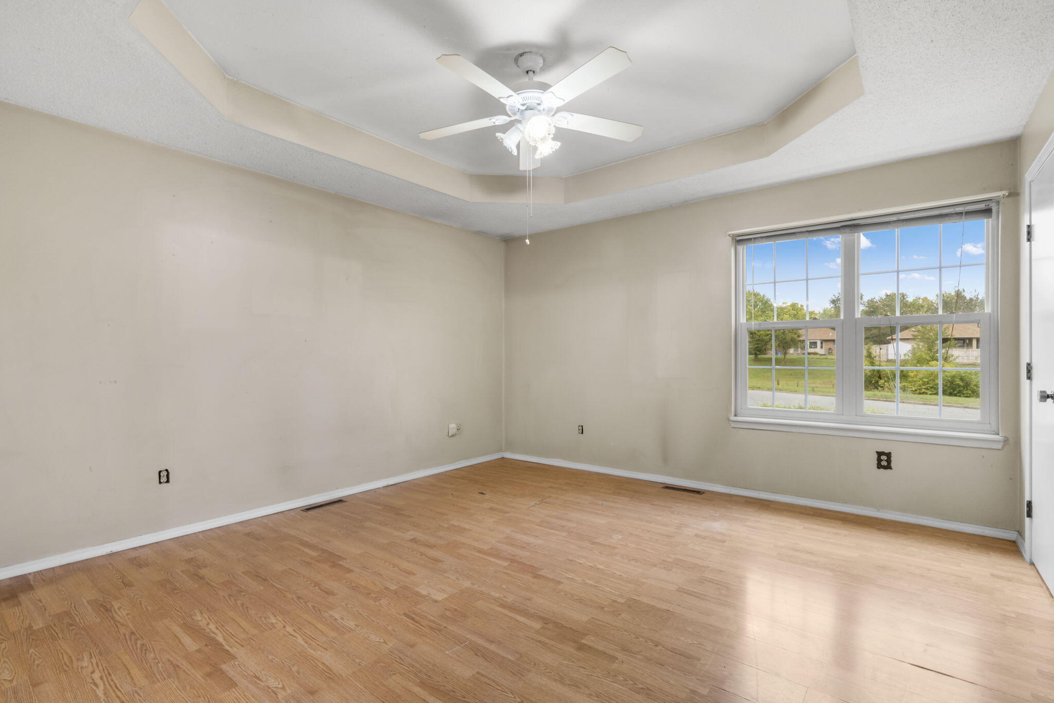 1160 E Highpoint Street