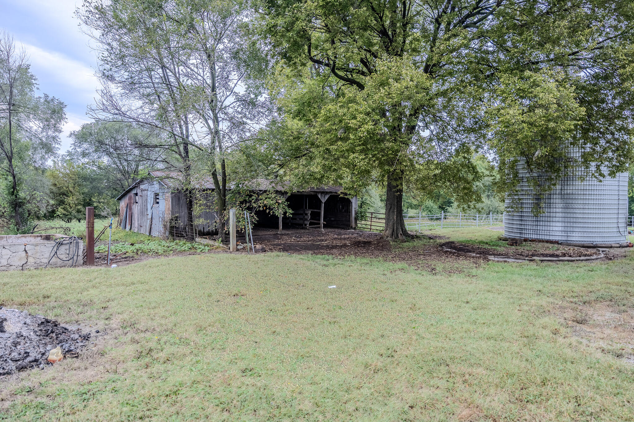 27253 Locust Road