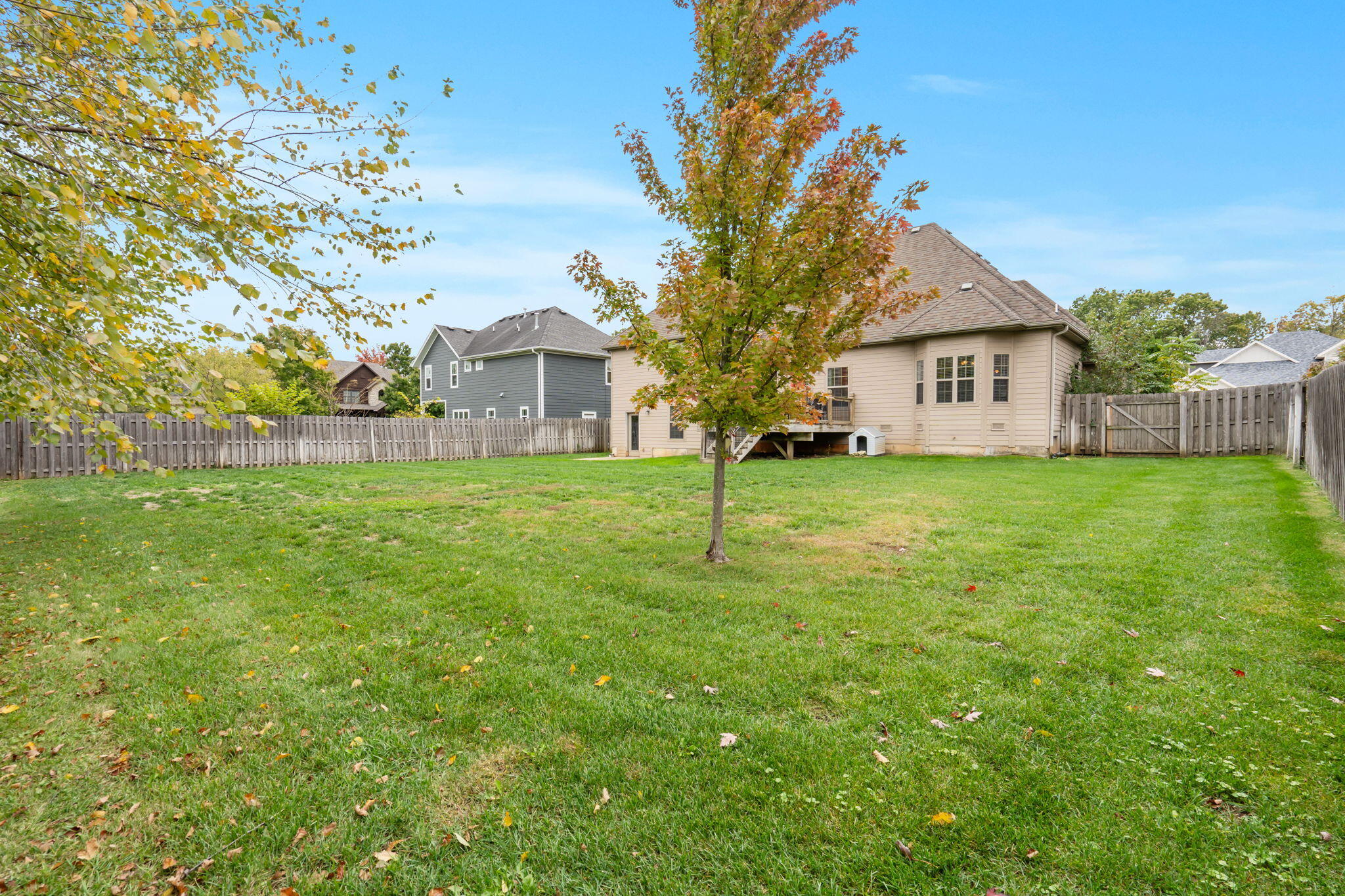 409 W Landsdowne Drive