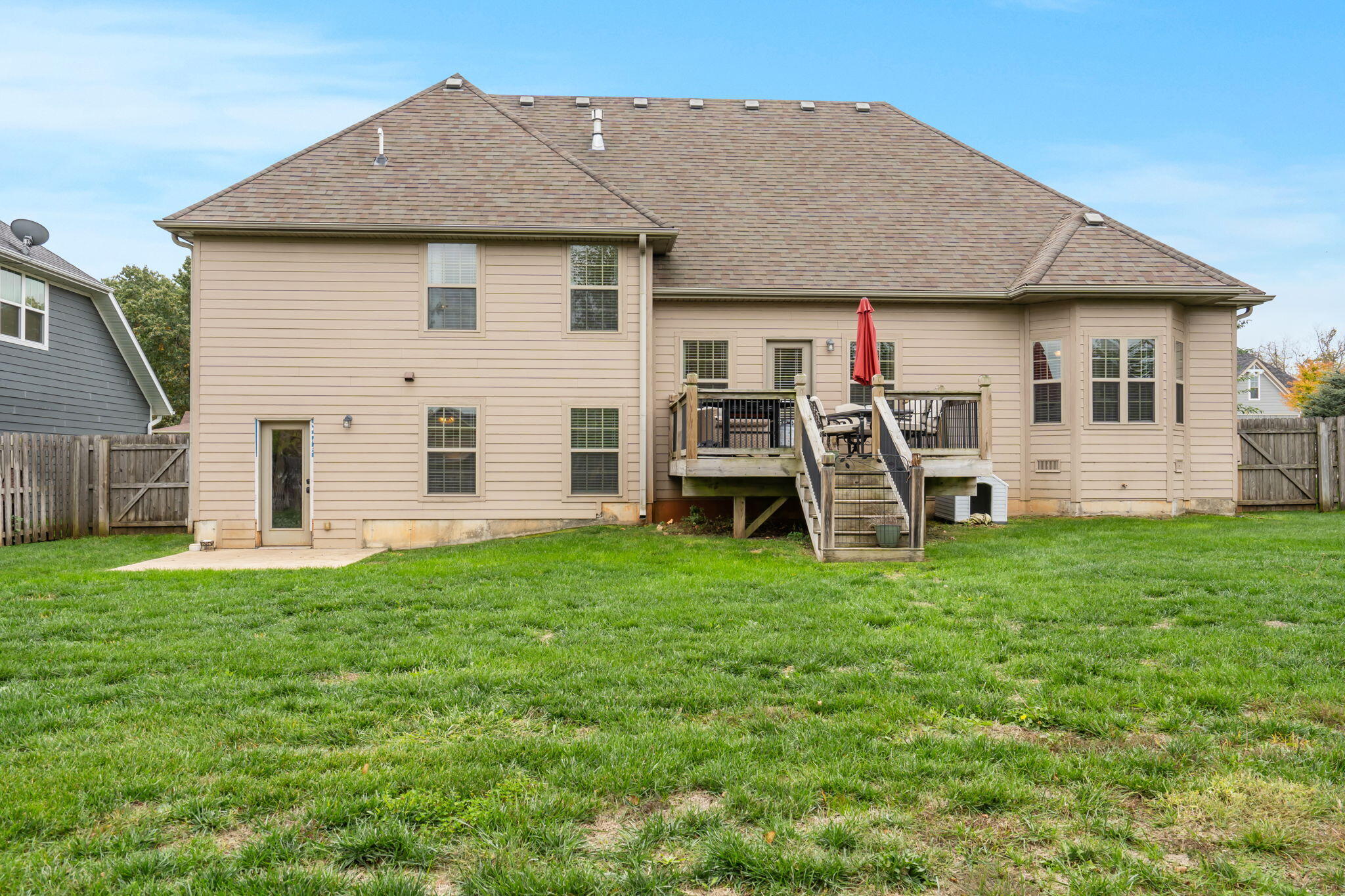 409 W Landsdowne Drive