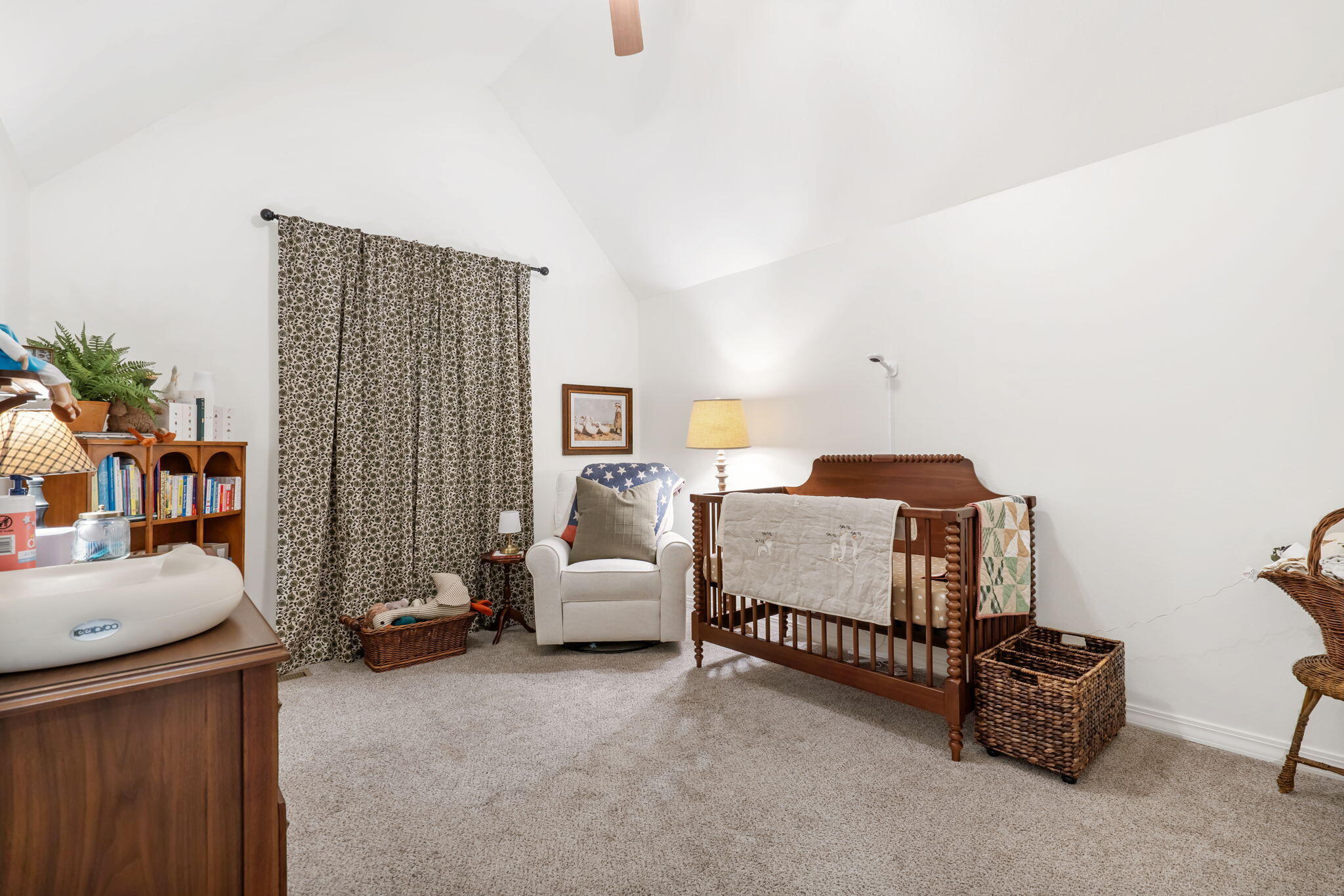 409 W Landsdowne Drive