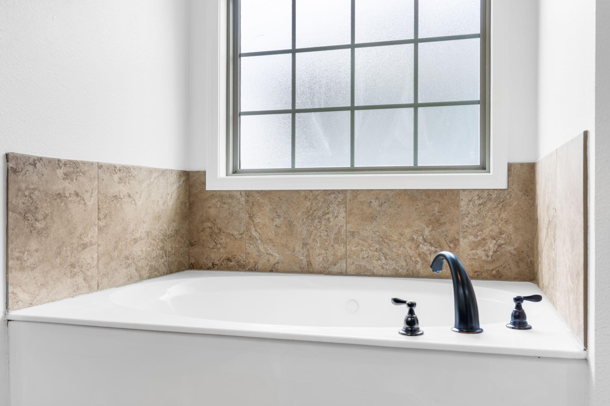 409 W Landsdowne Drive