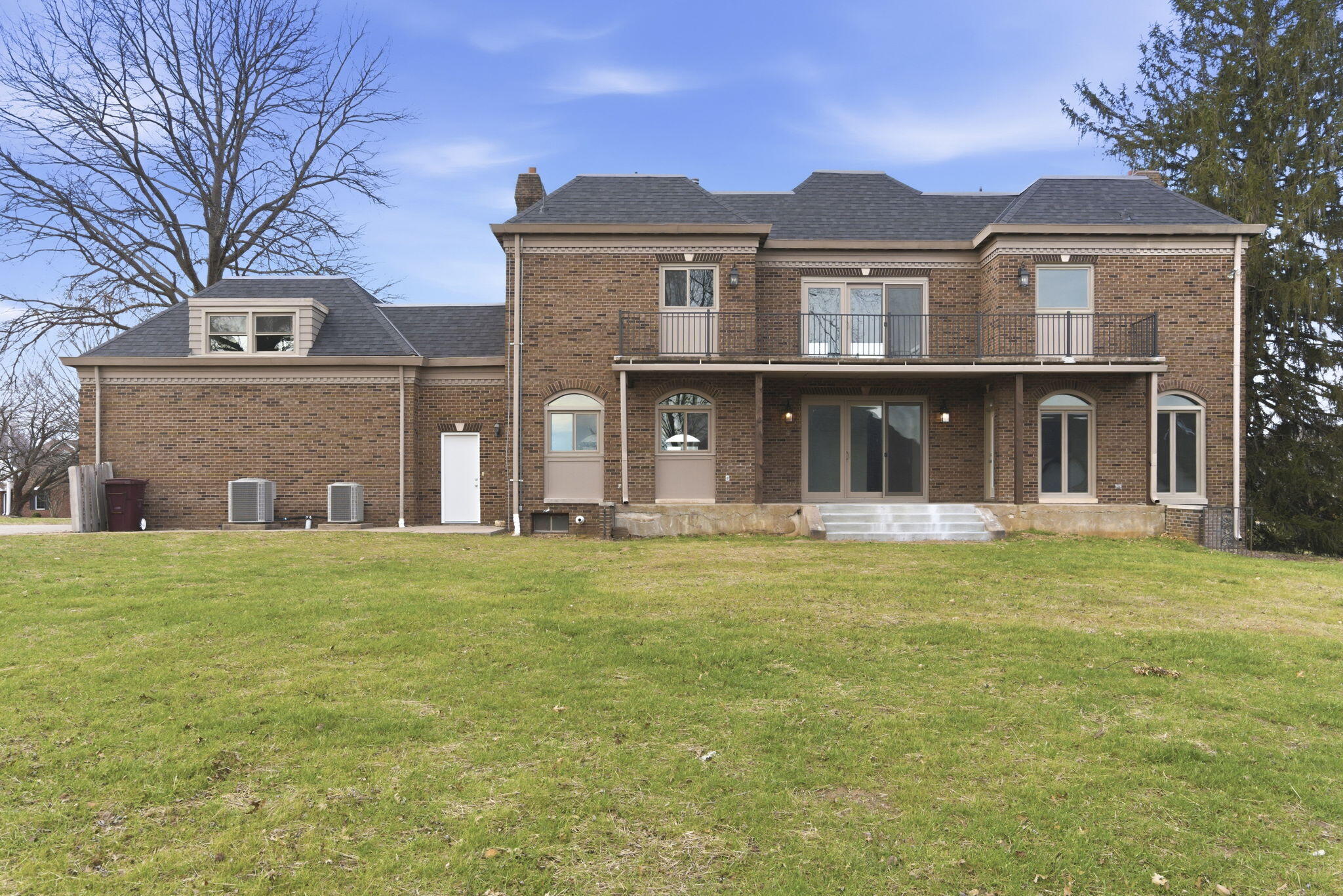 3350 E Fox Grape Street