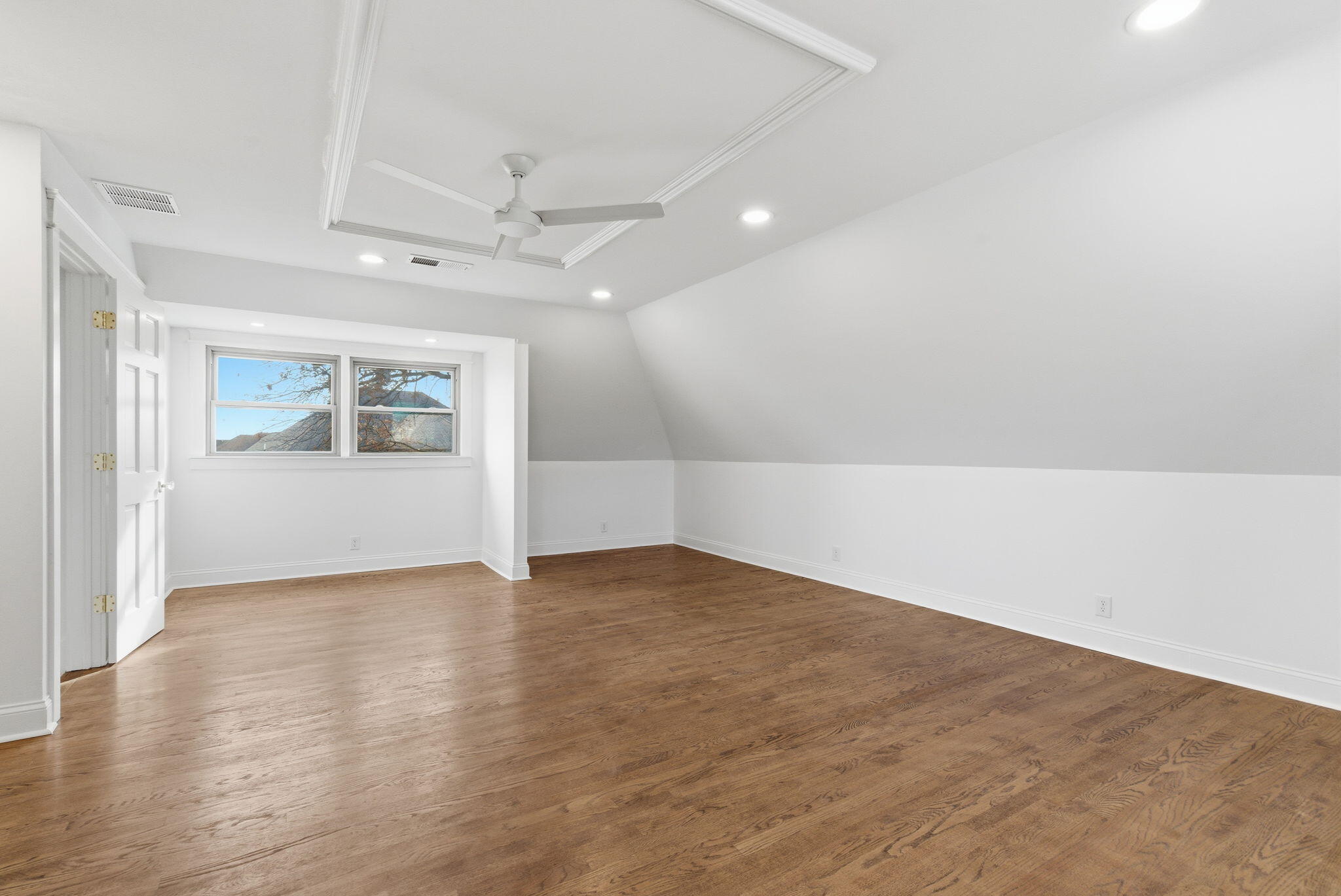 3350 E Fox Grape Street