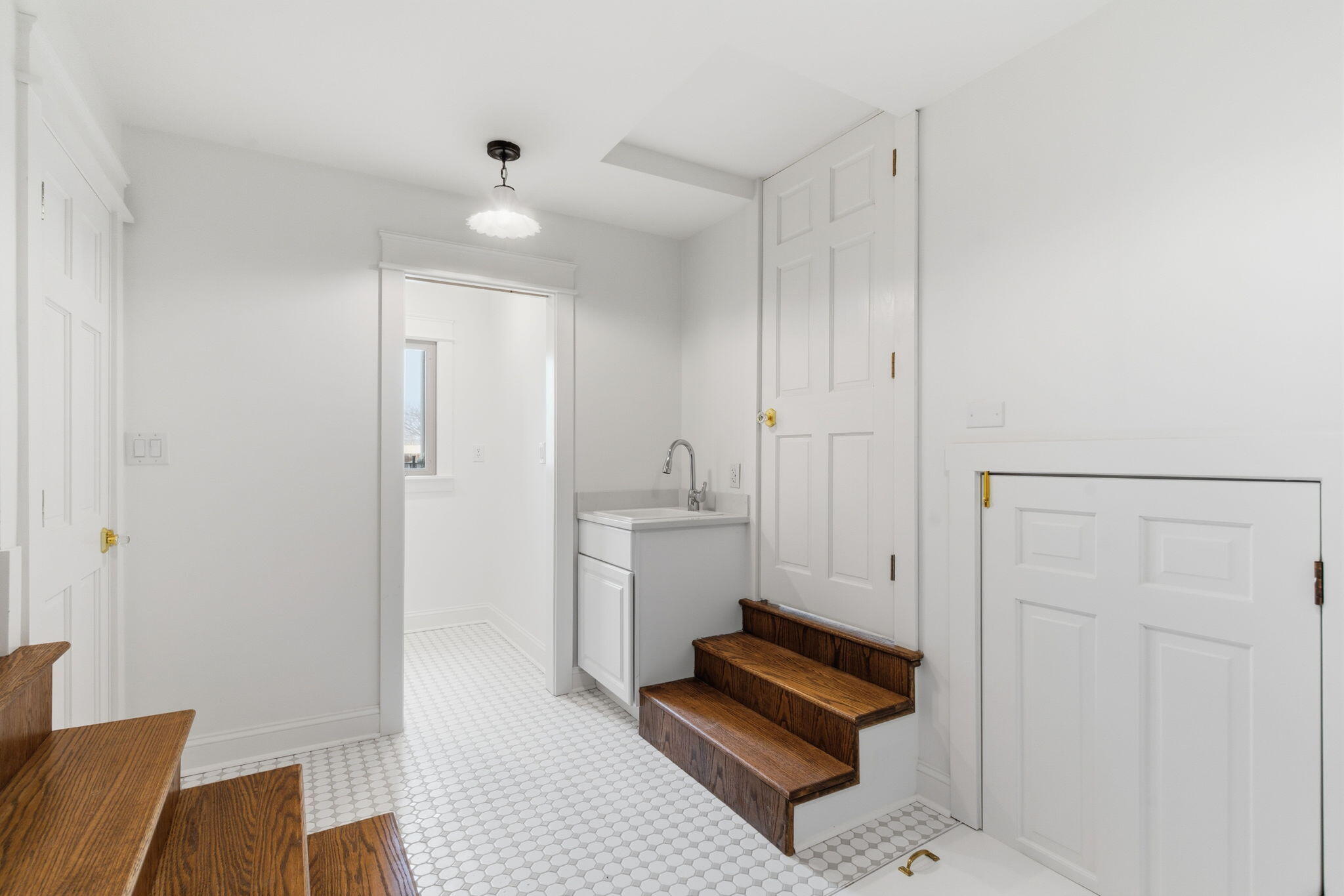 3350 E Fox Grape Street