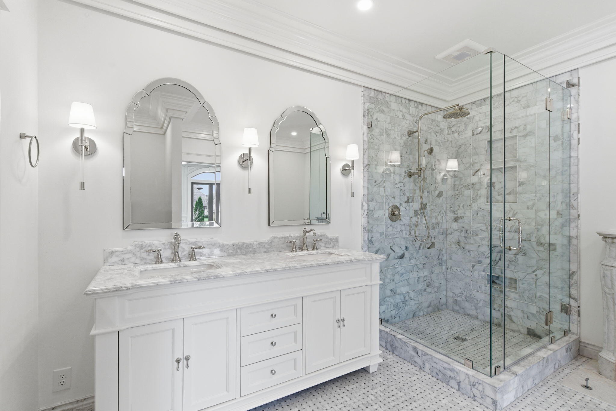 3350 E Fox Grape Street