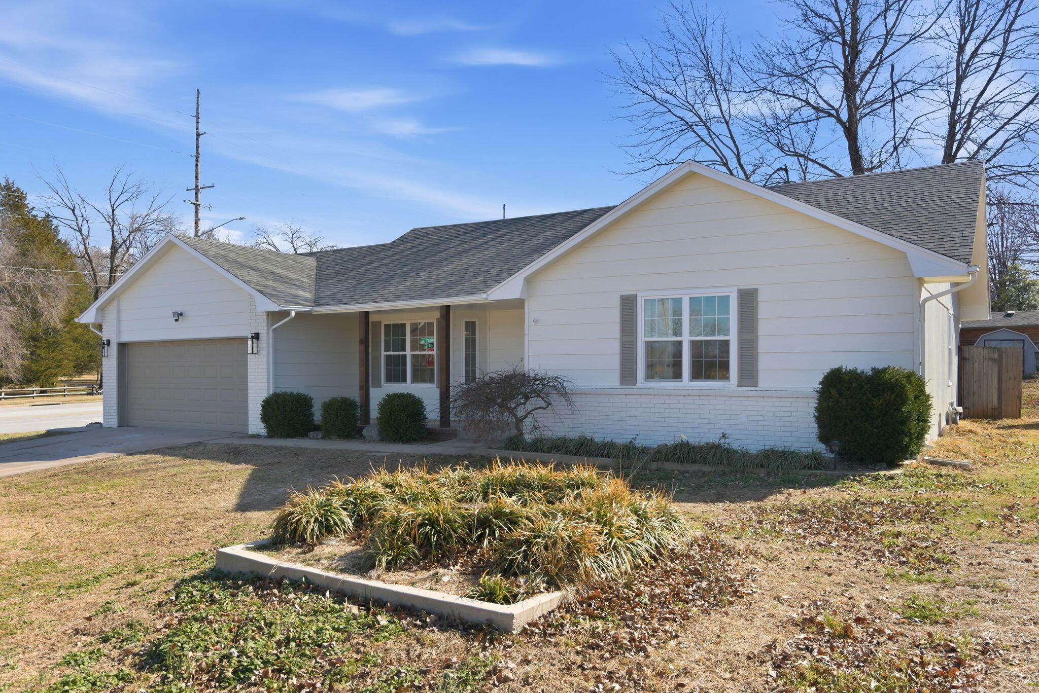 1160 E Highpoint Street