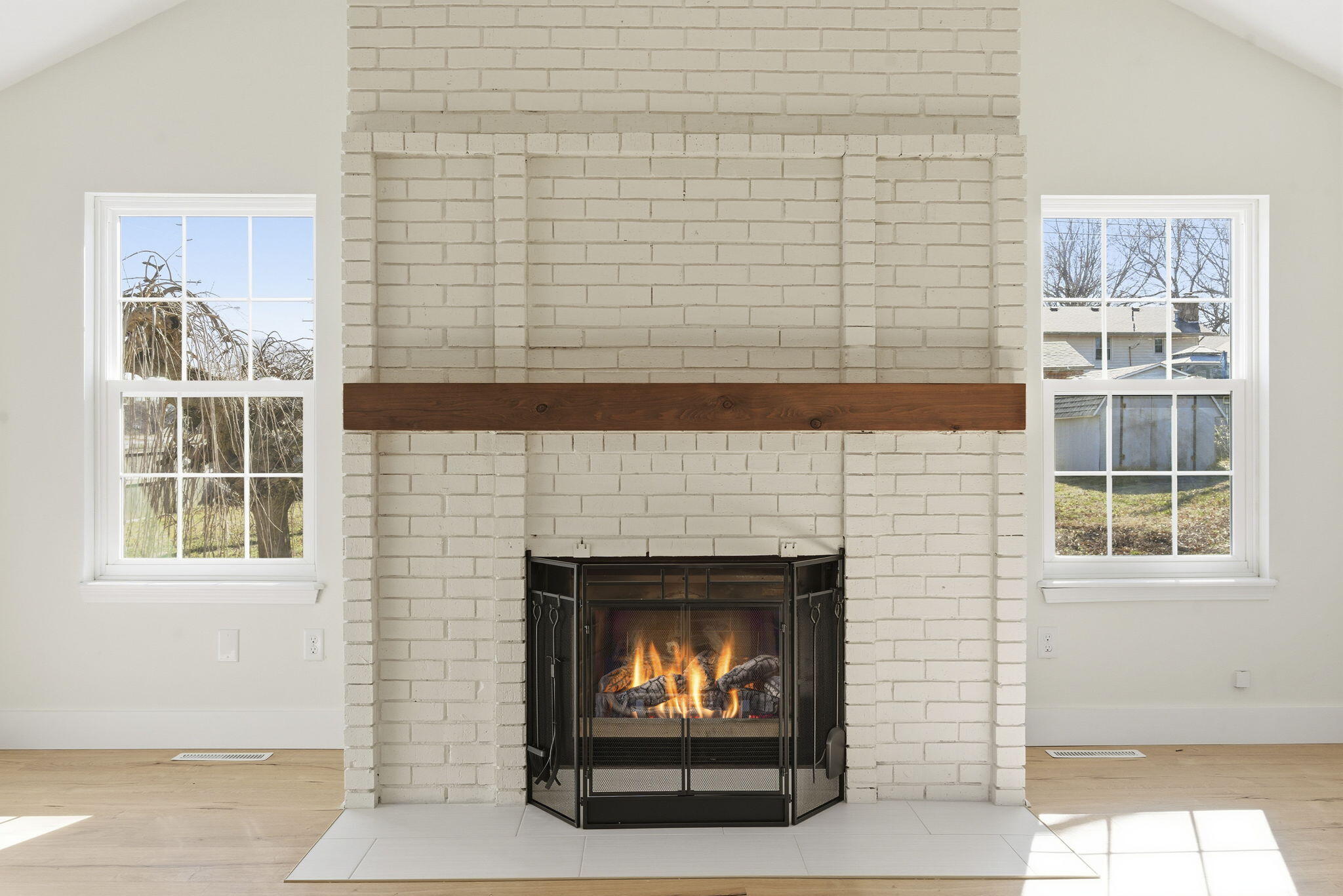 1160 E Highpoint Street