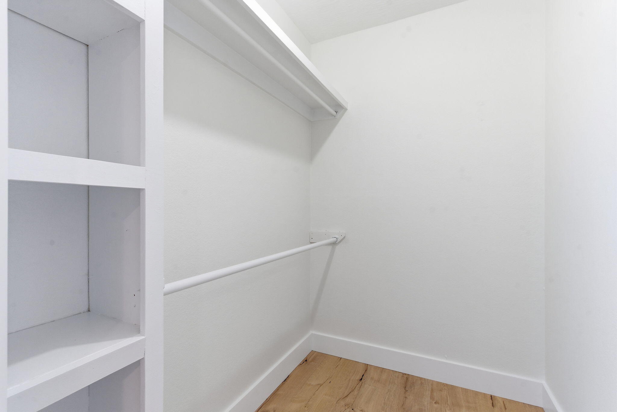 1160 E Highpoint Street