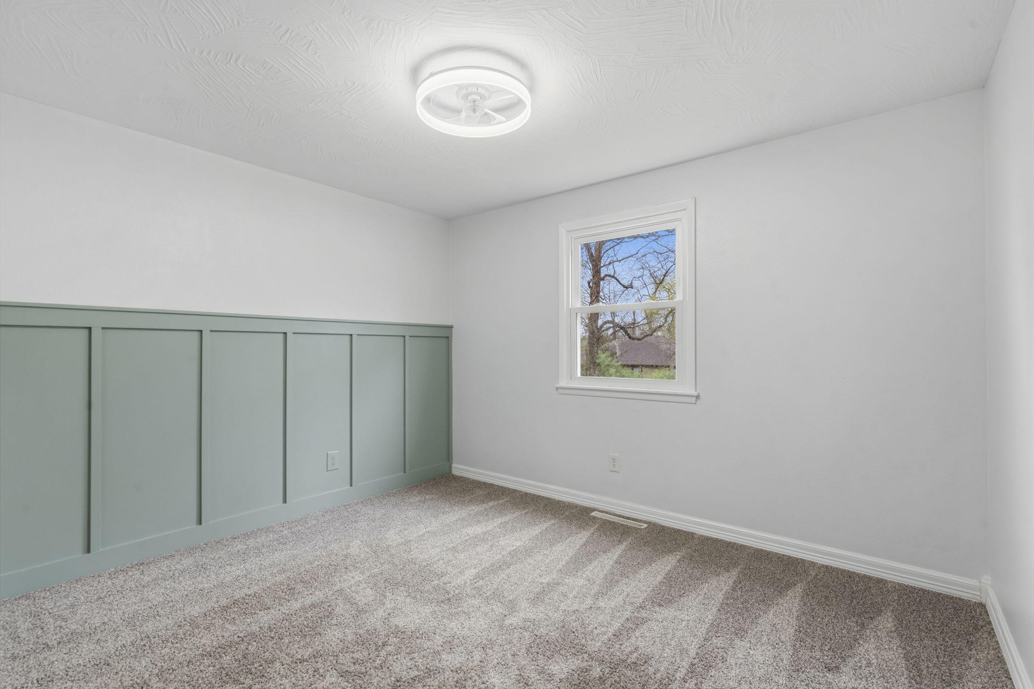 3231 S Parkhill Avenue