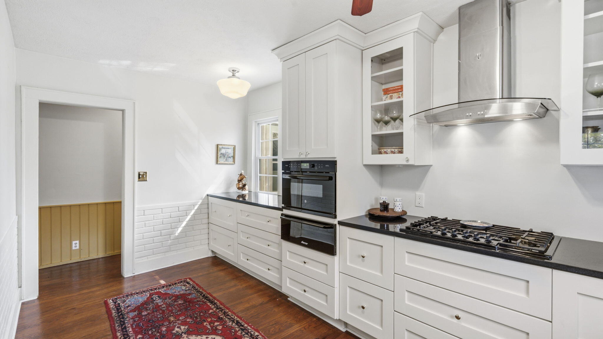 1516 S Kimbrough Avenue