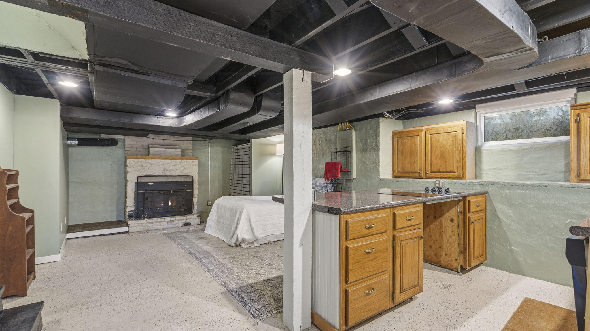 1516 S Kimbrough Avenue