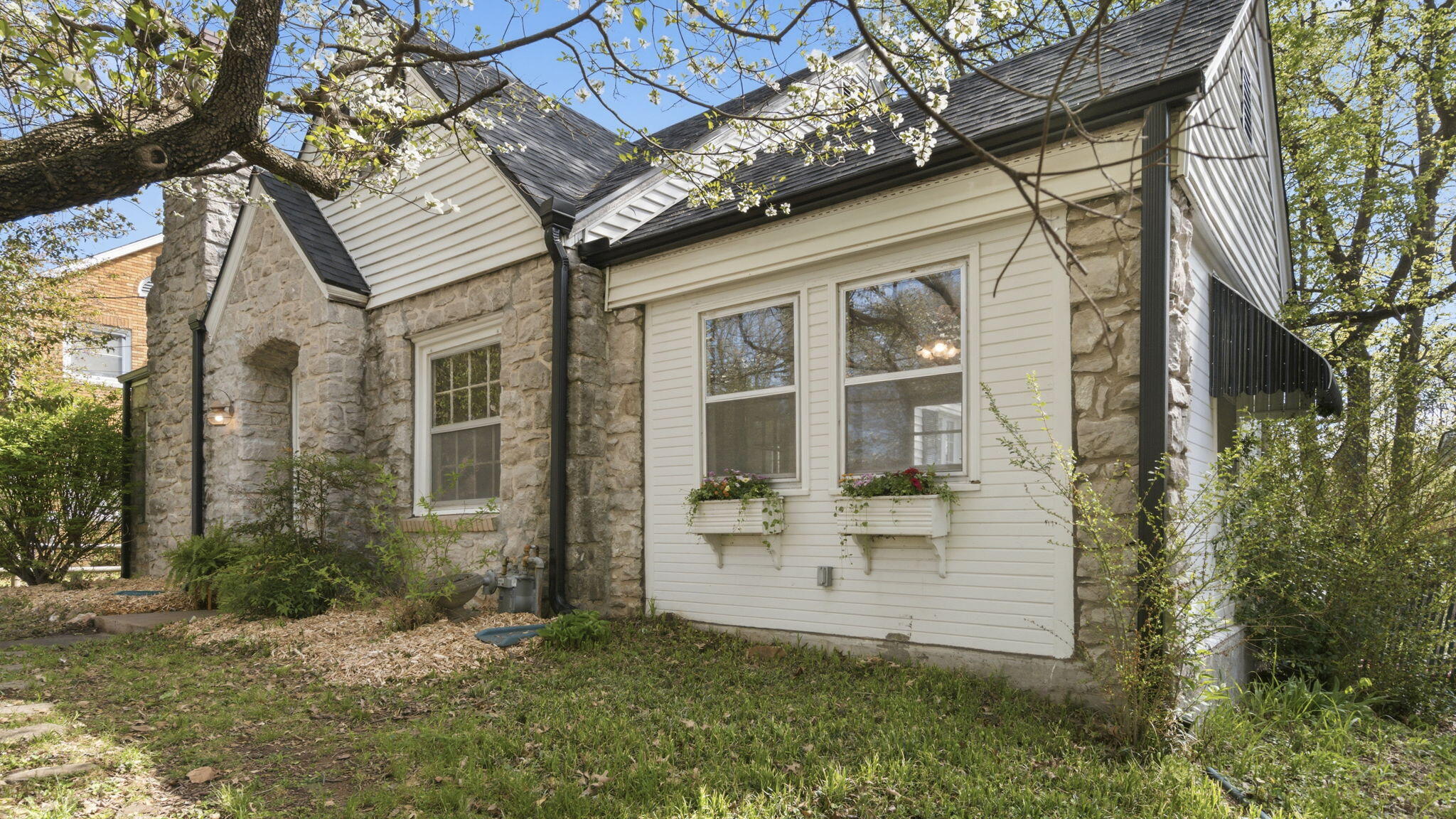 1516 S Kimbrough Avenue