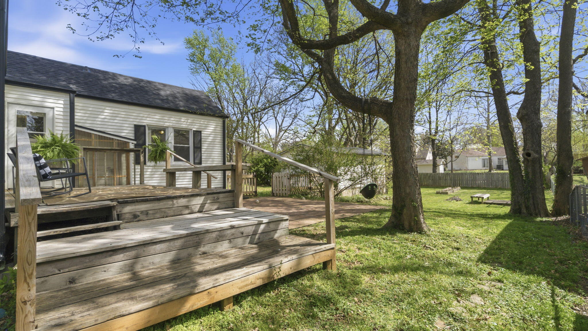 1516 S Kimbrough Avenue