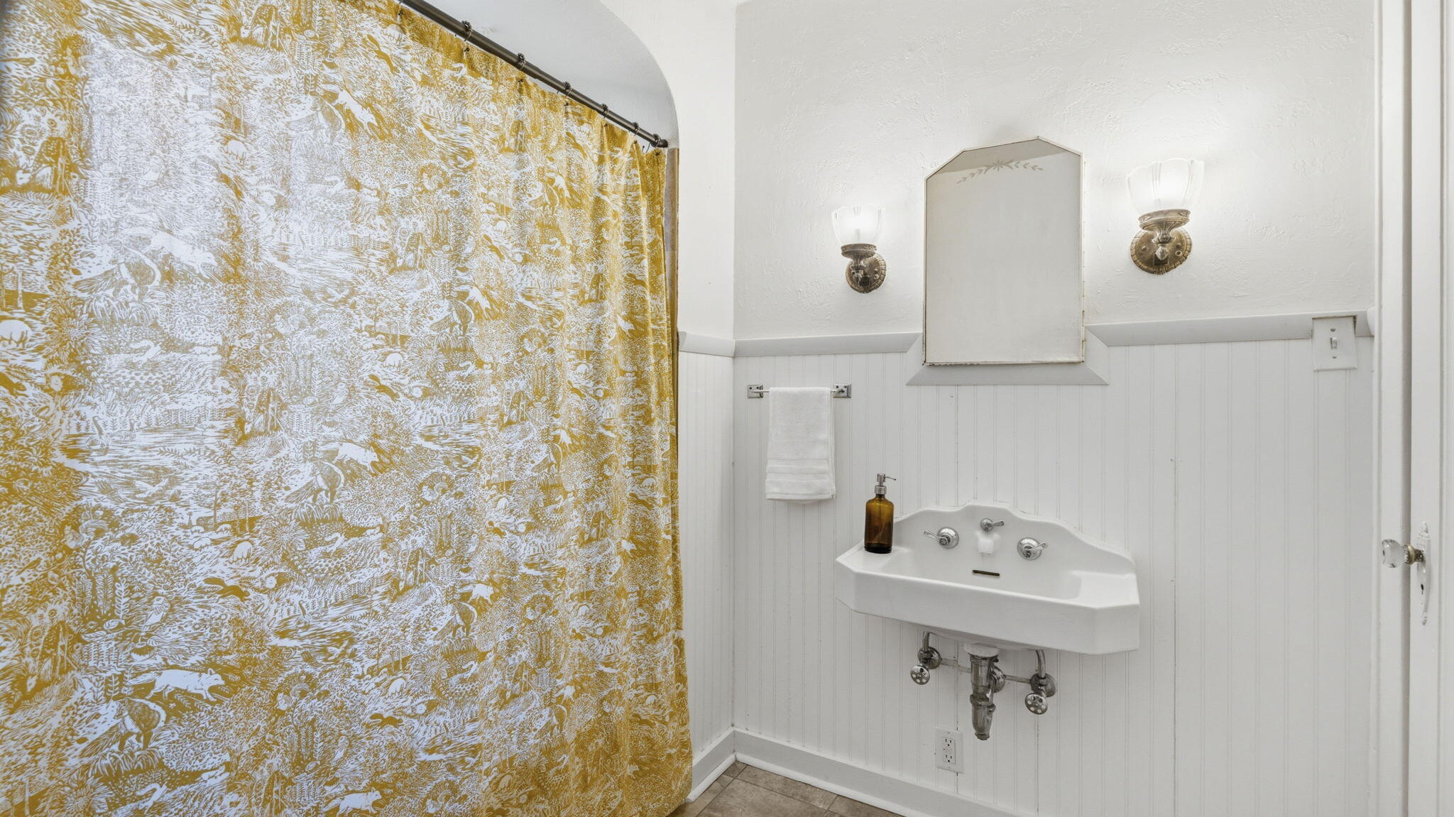 1516 S Kimbrough Avenue