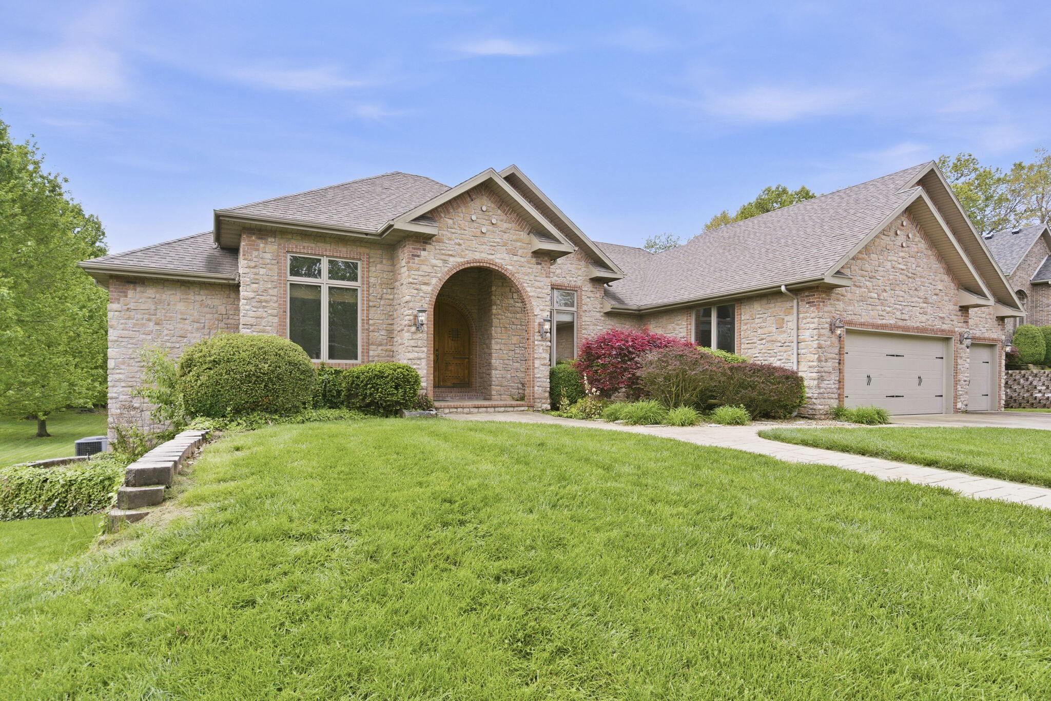 4202 Buttonwood Drive