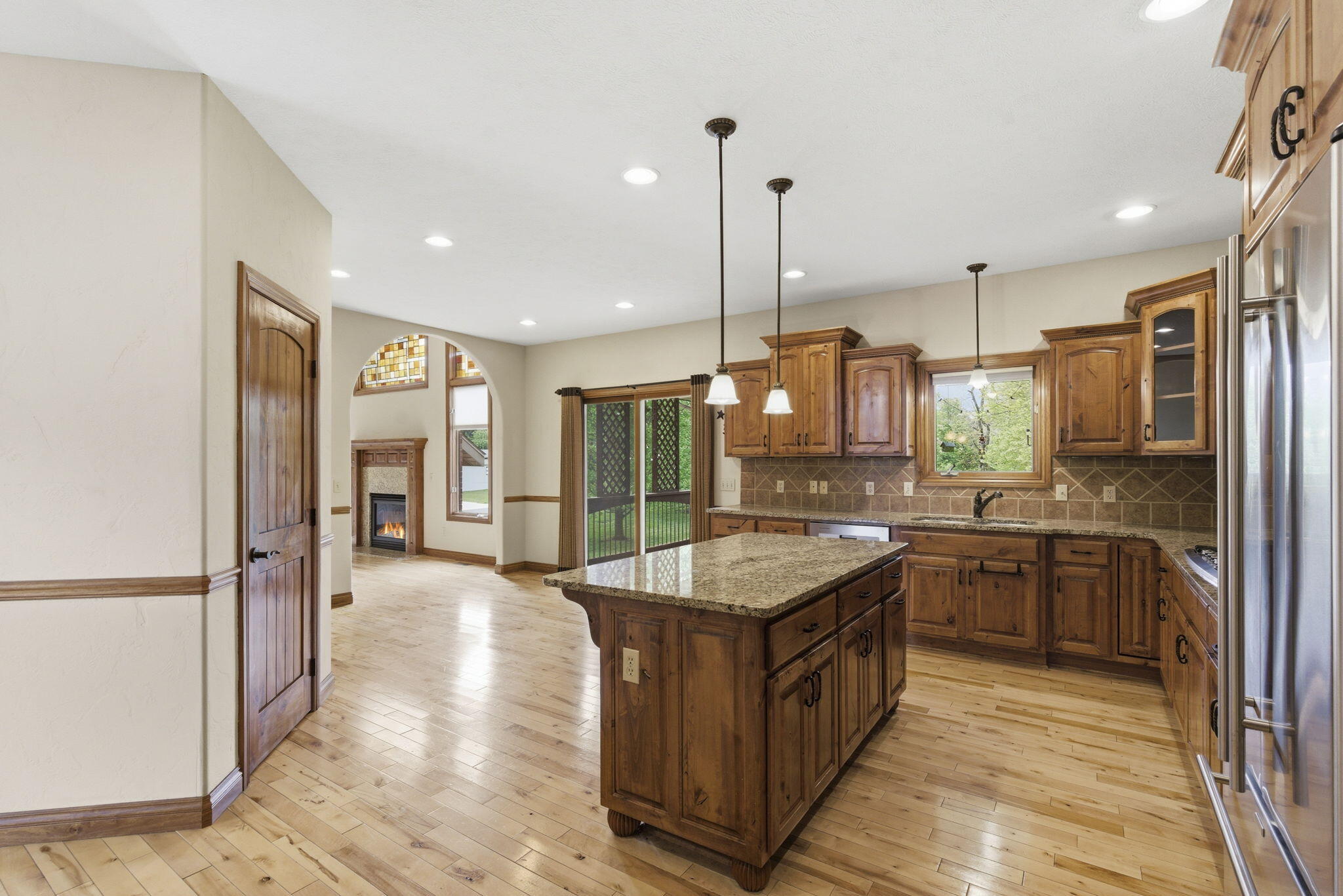4202 Buttonwood Drive