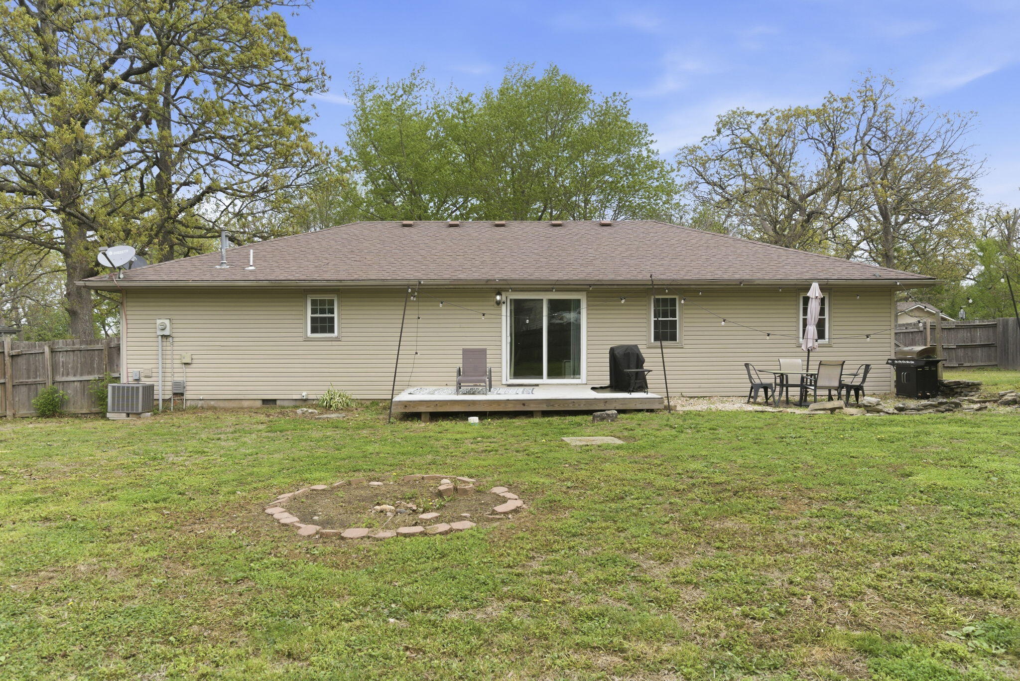 208 W Maple Street