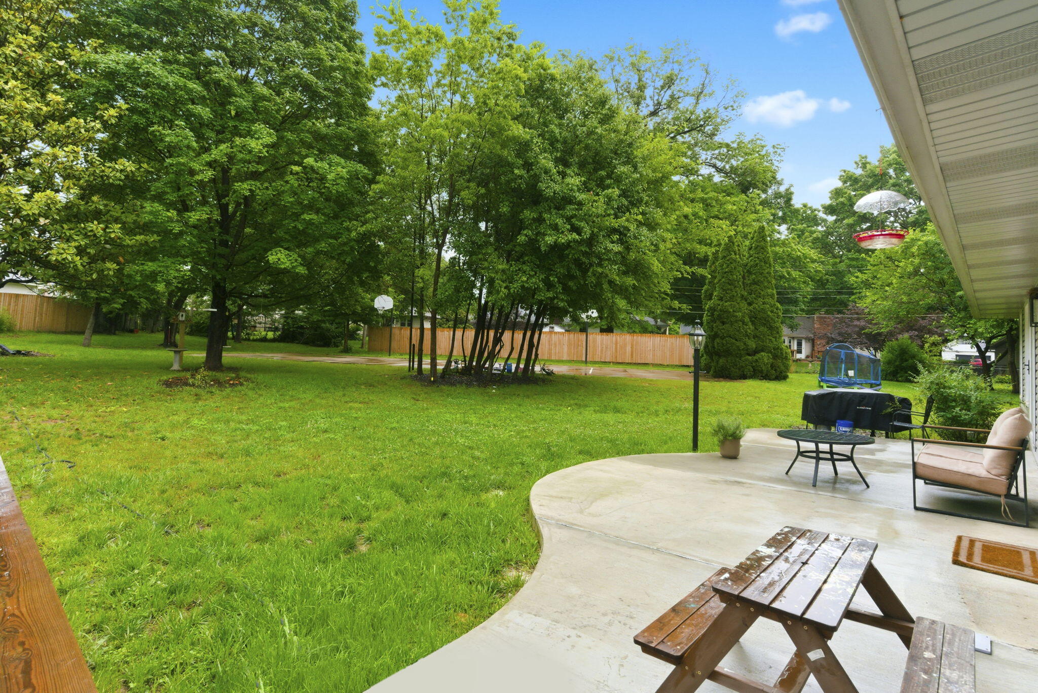 3312 S Graystone Place