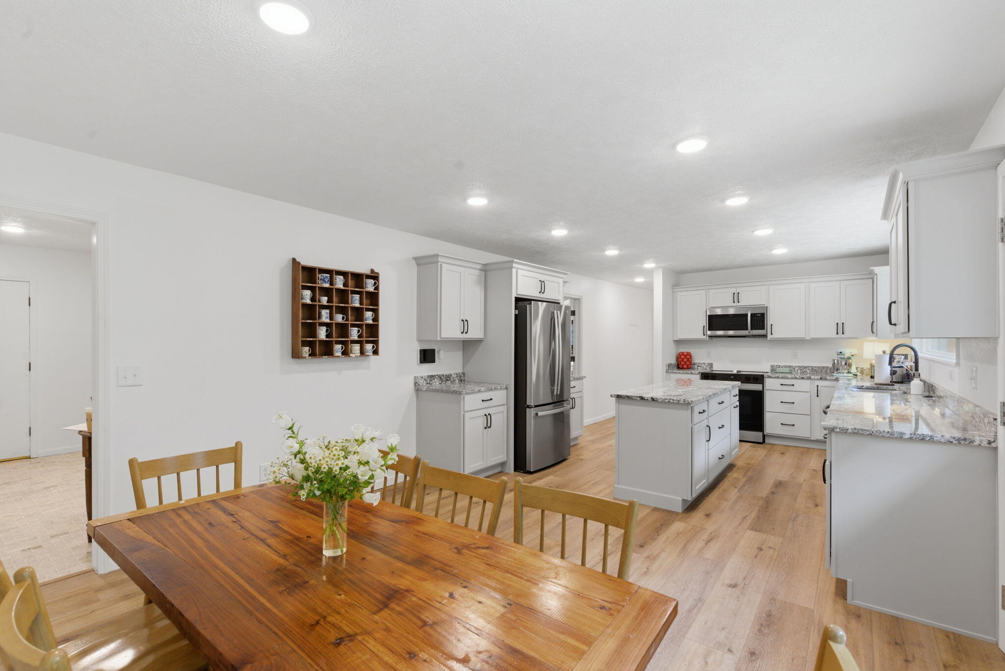 3312 S Graystone Place