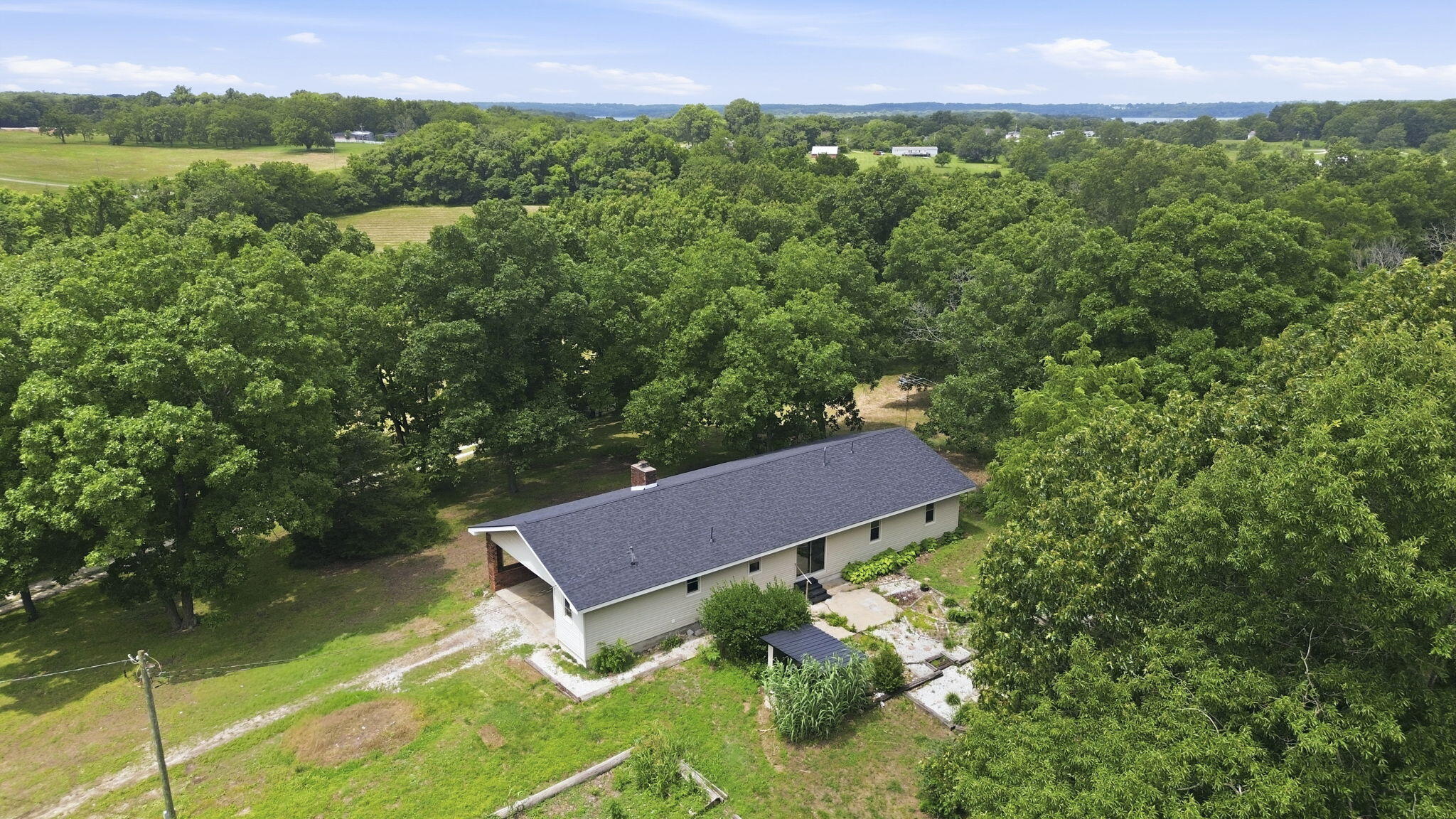 18555 State Highway 32