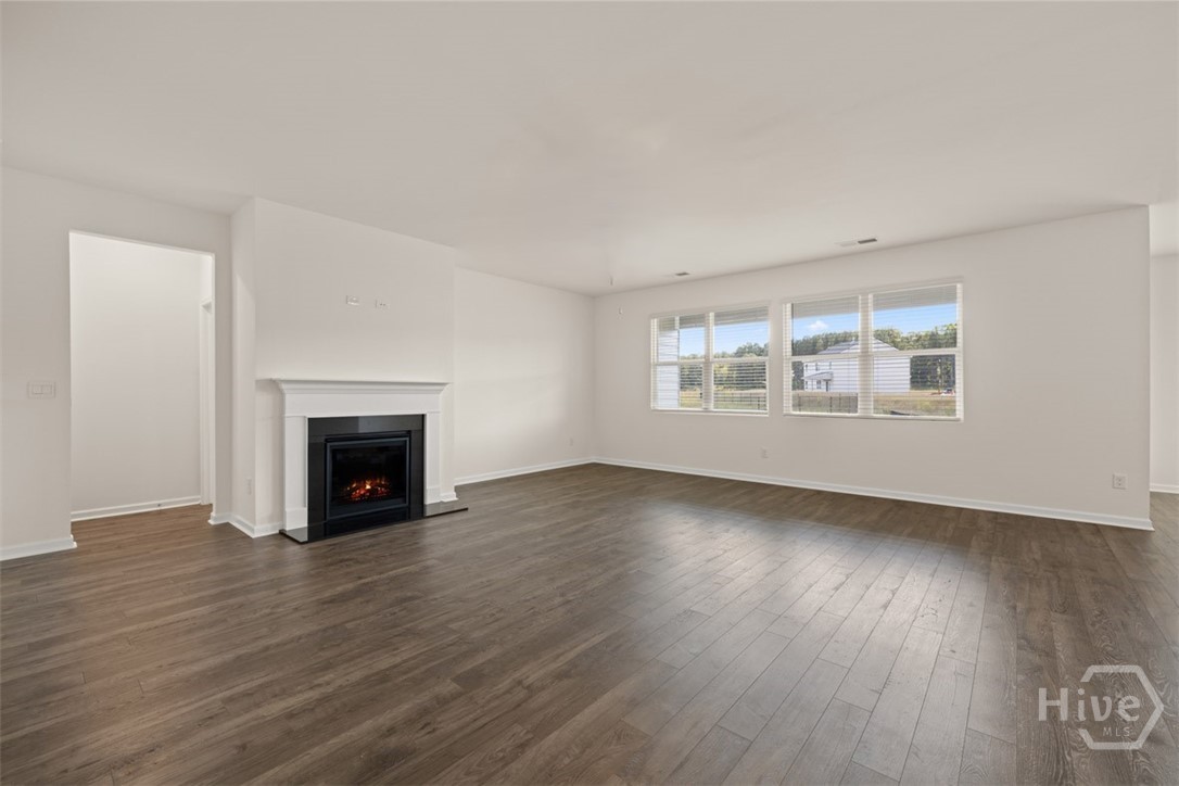 198 Daurian Drive
