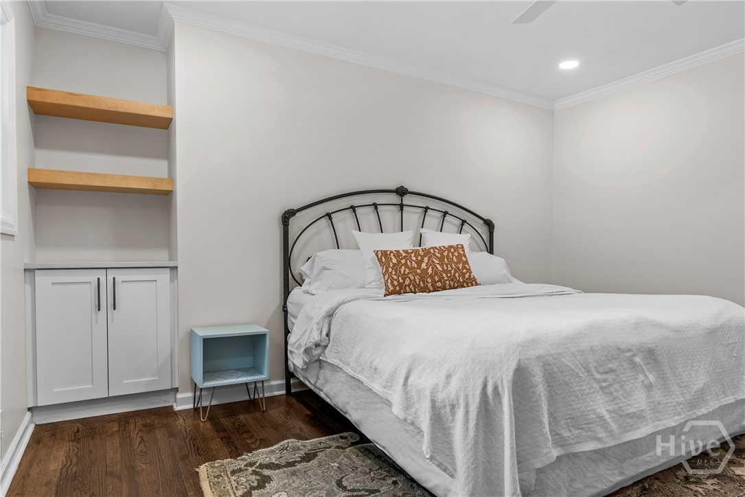 210 Valleybrook Drive