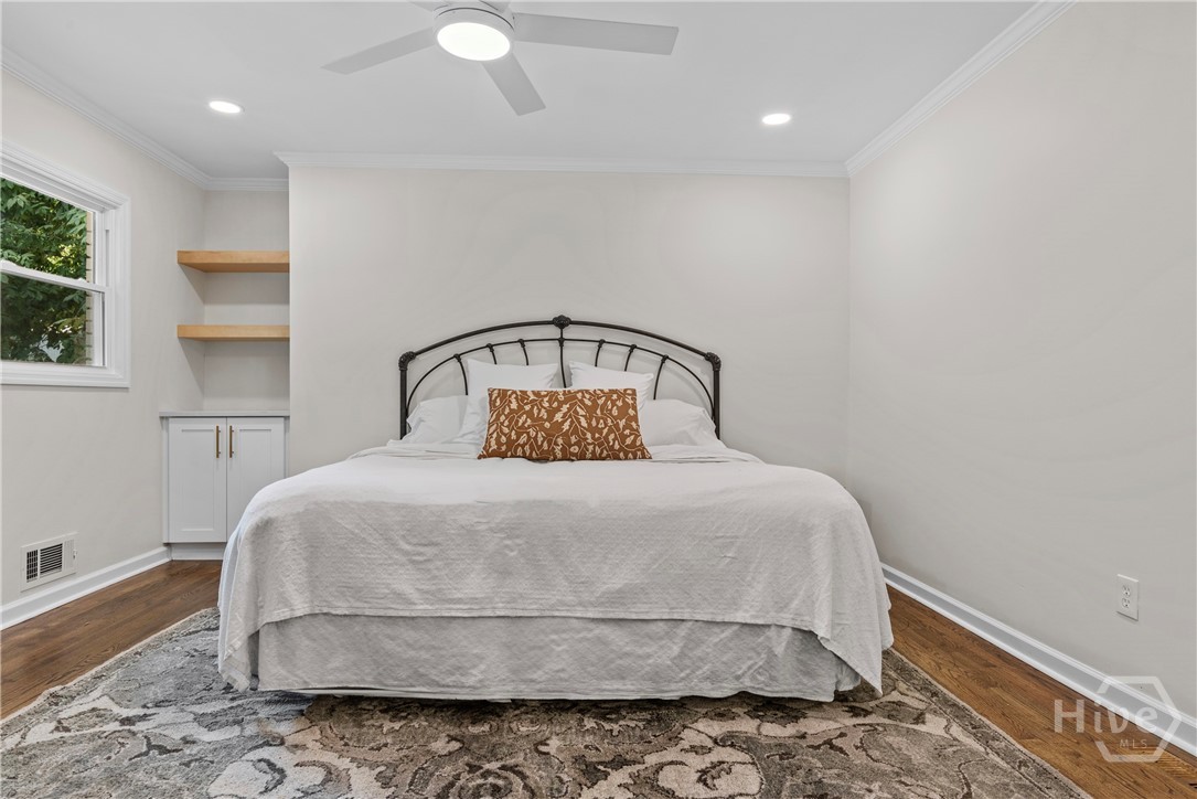 210 Valleybrook Drive