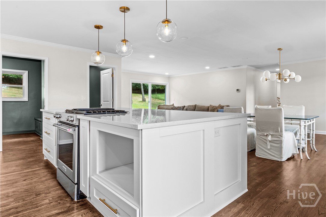 210 Valleybrook Drive