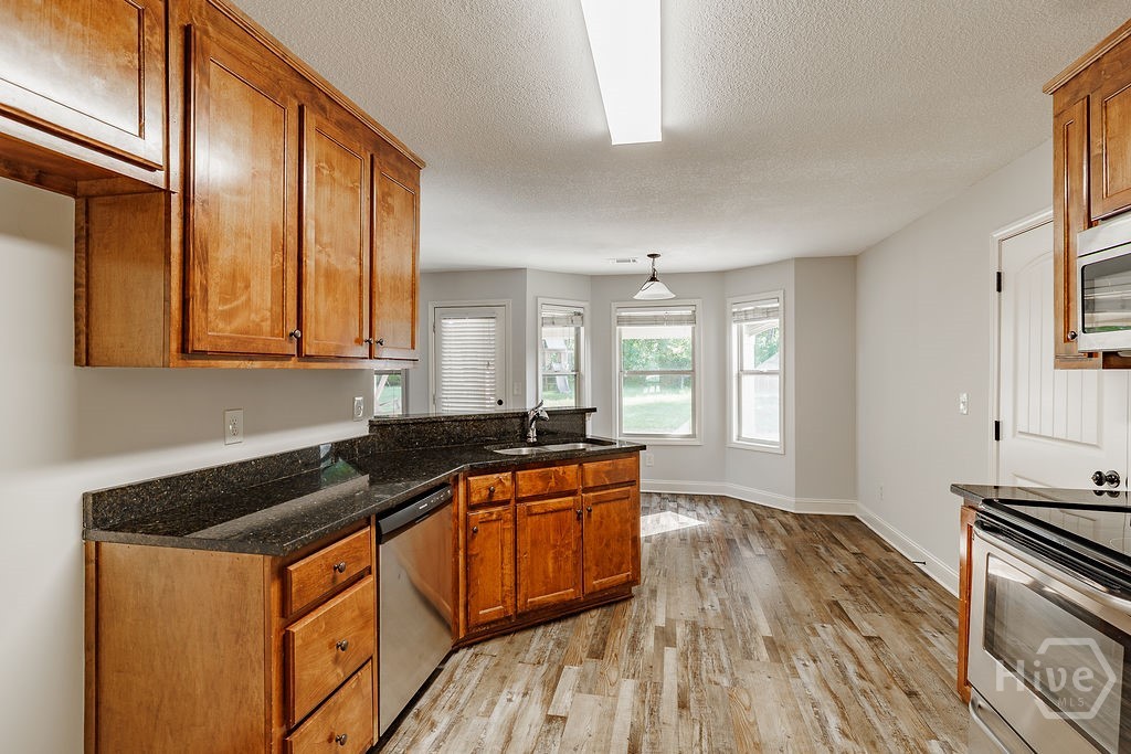 140 Ingobert Place