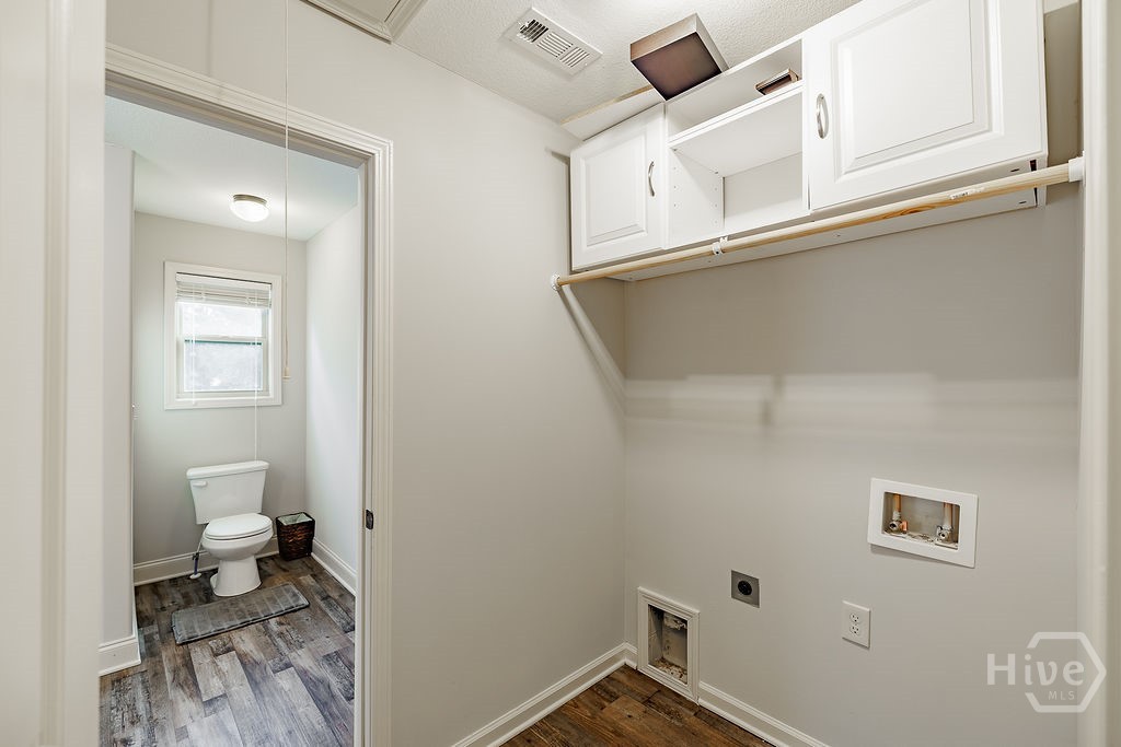 140 Ingobert Place