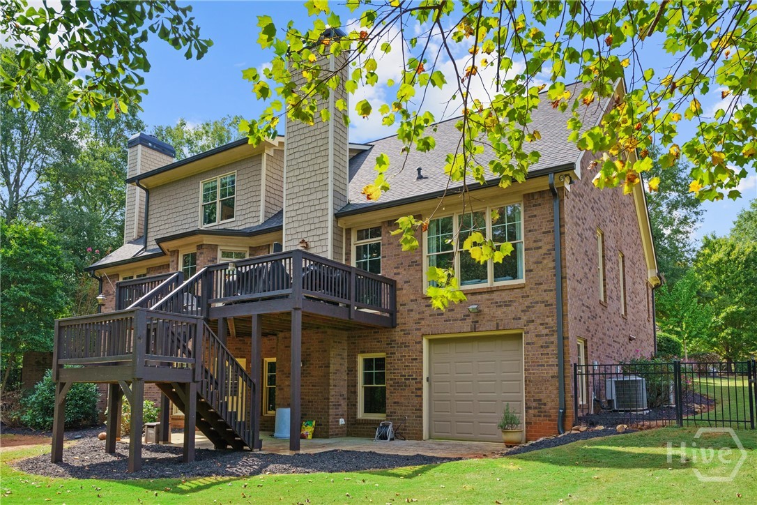 2082 Wade Drive