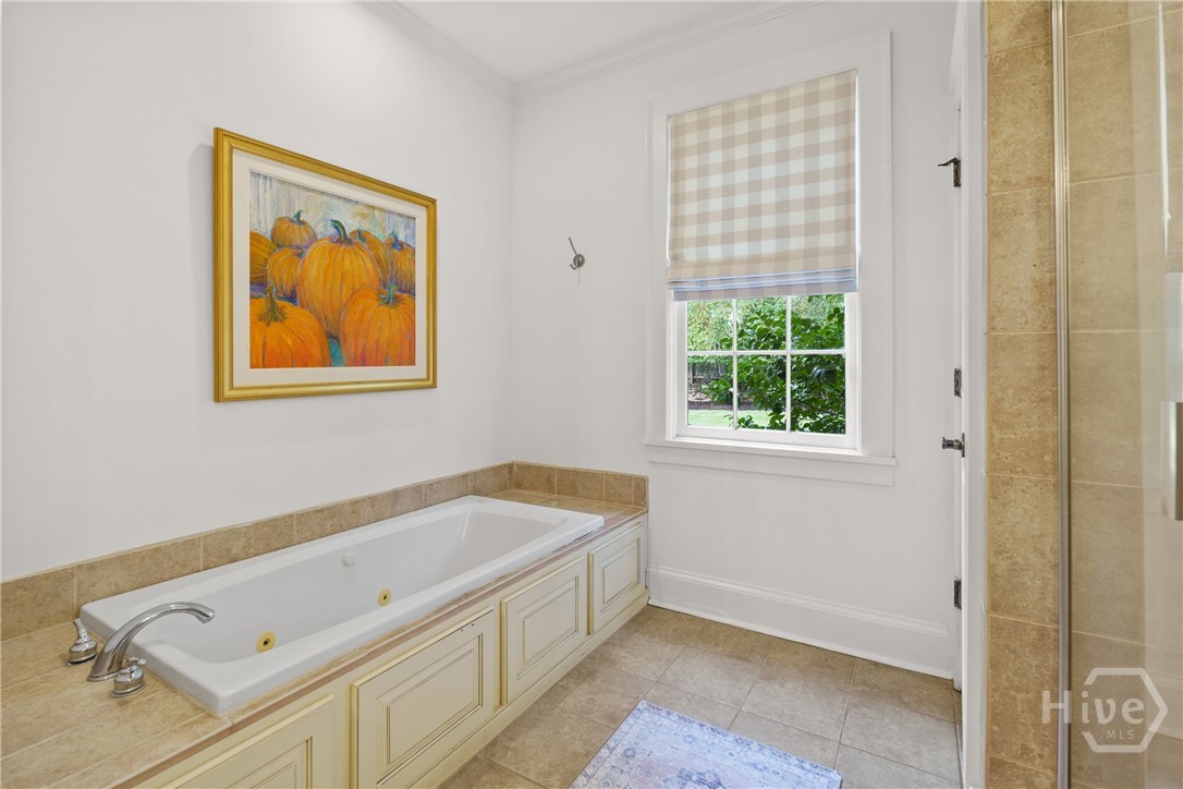275 Westview Drive