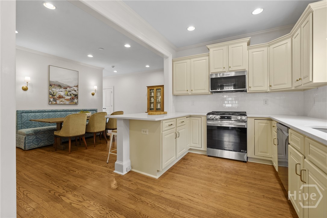 275 Westview Drive