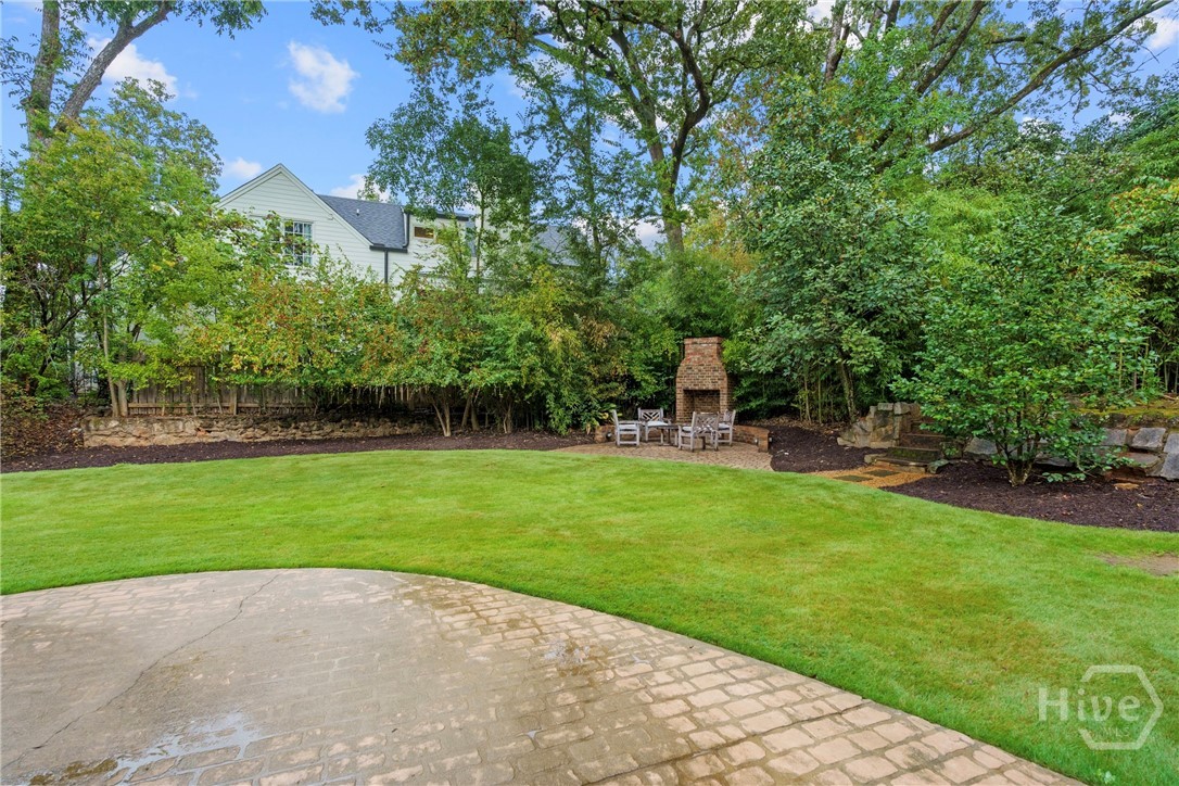 275 Westview Drive