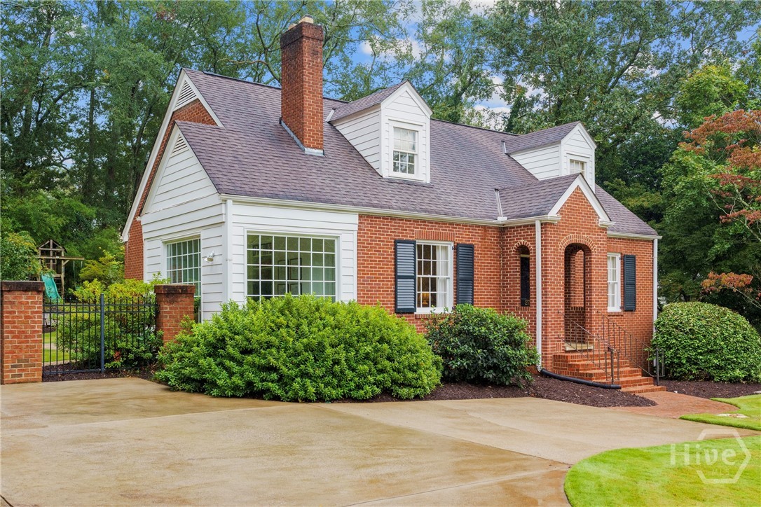 275 Westview Drive