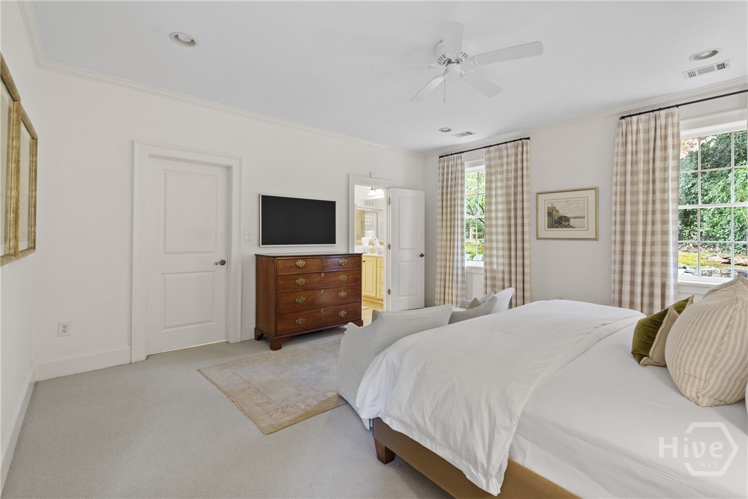 275 Westview Drive