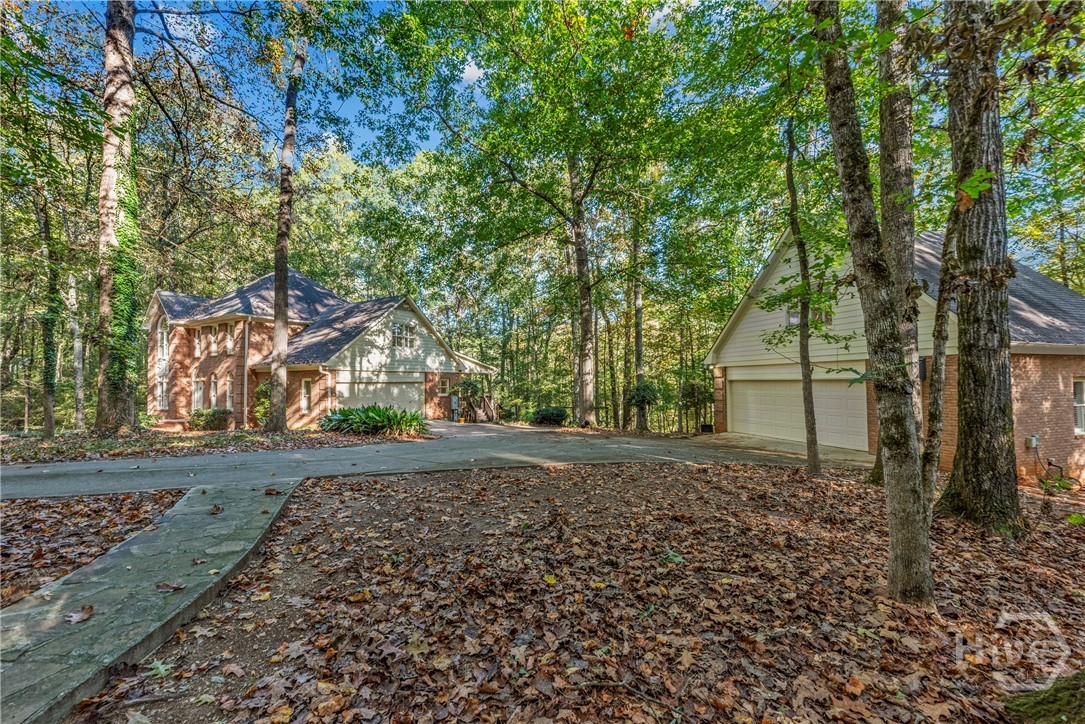 1081 Old Mill Drive