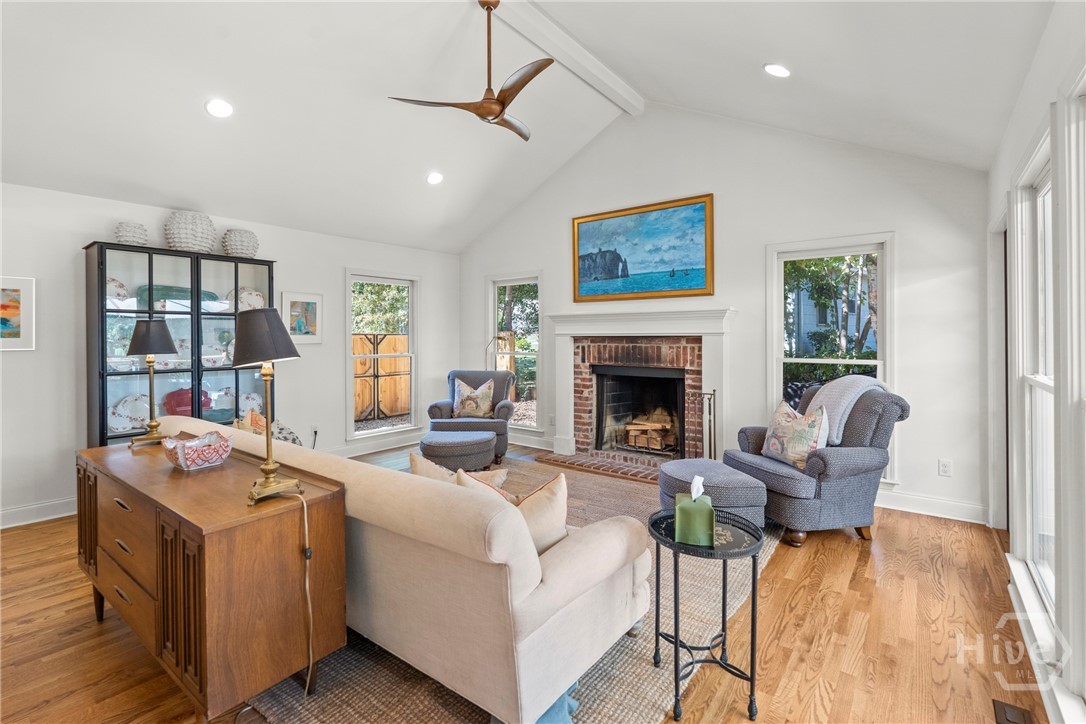 410 Sunset Drive