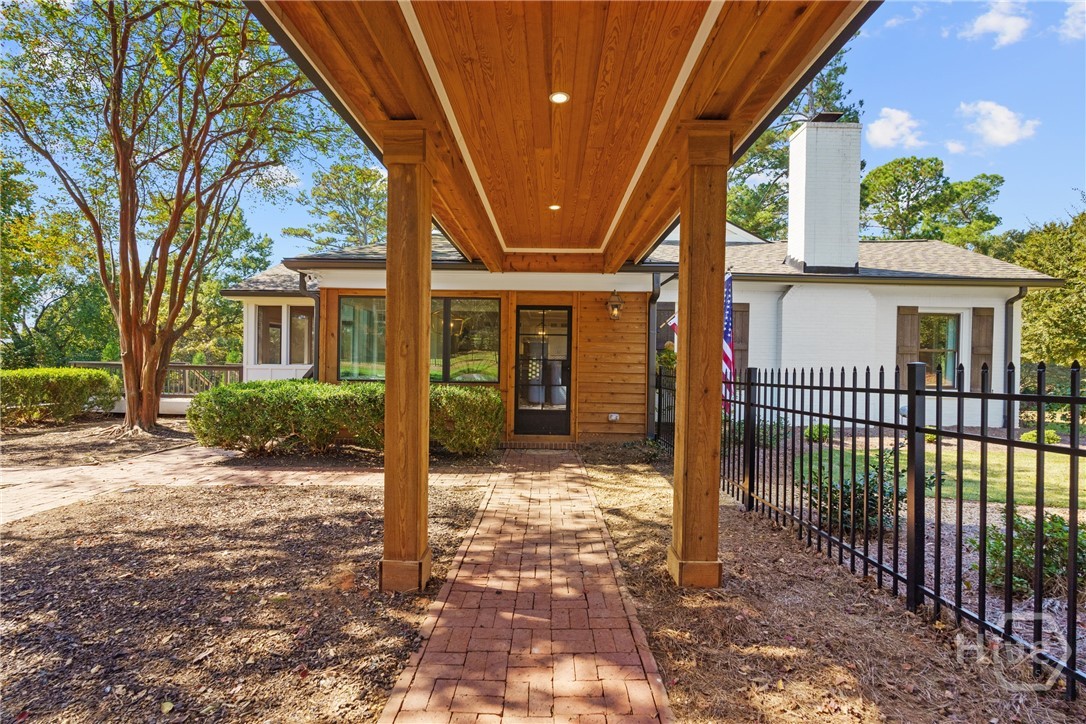 169 Fortson Circle