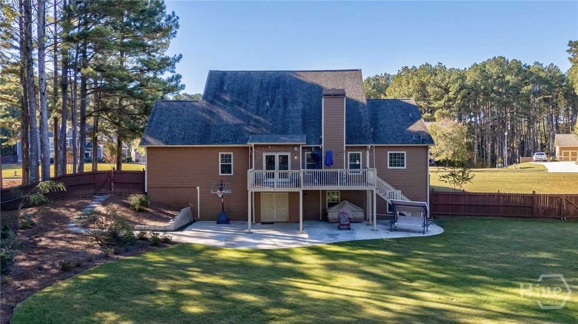 1537 Lakeland Drive