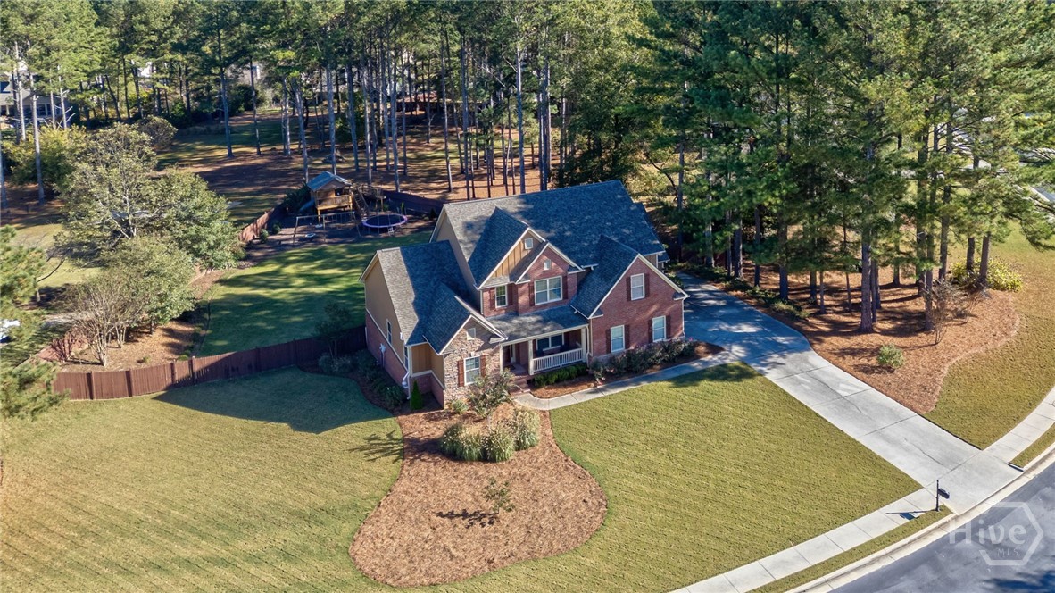 1537 Lakeland Drive