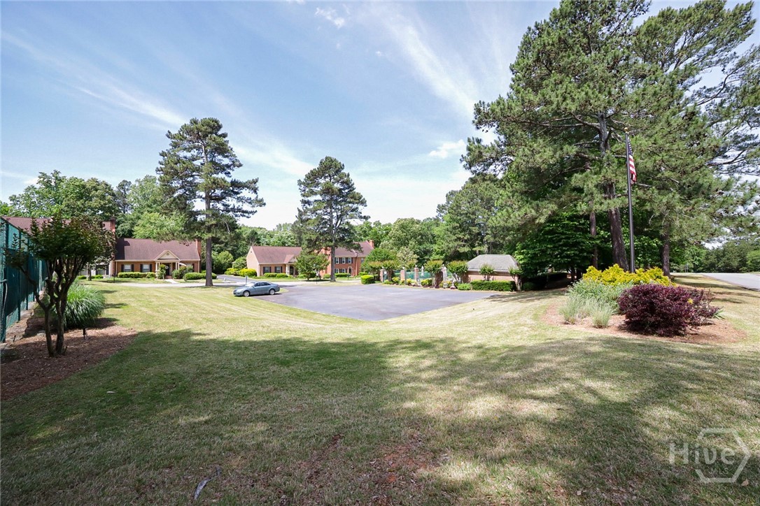 184 Hillsborough Drive