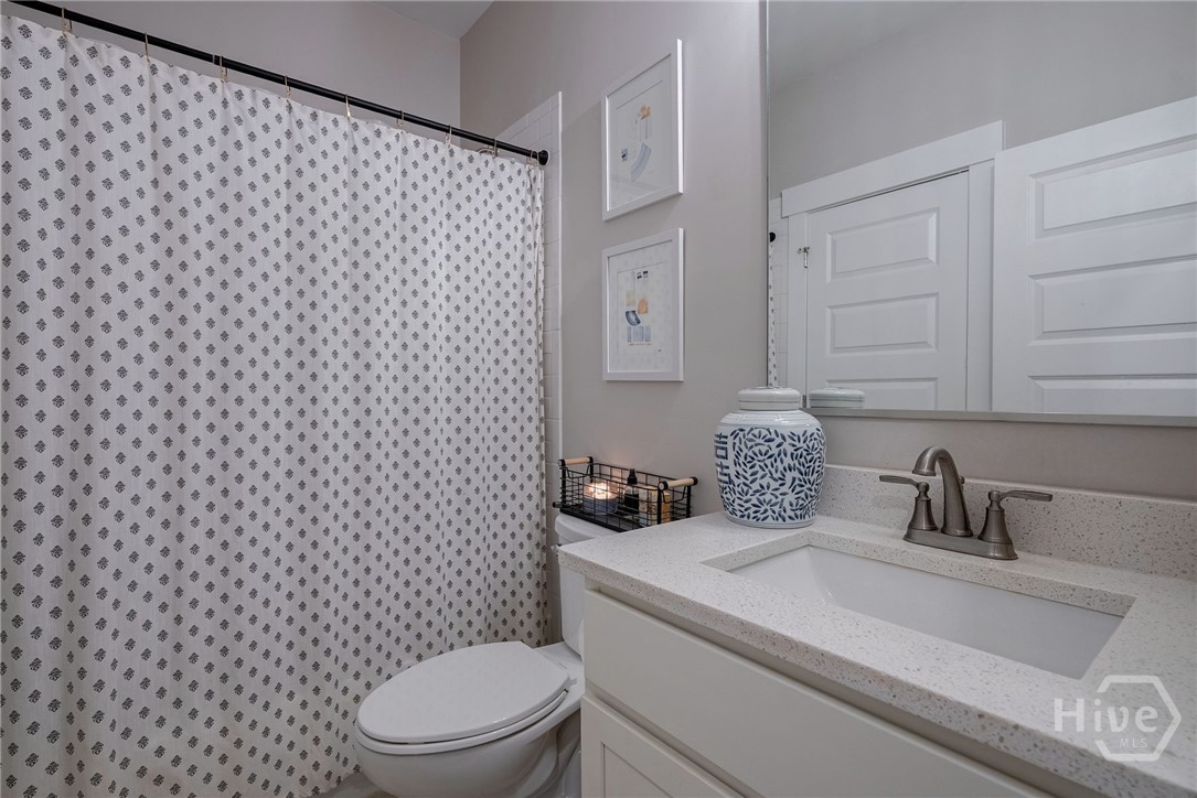 655 Oglethorpe Avenue