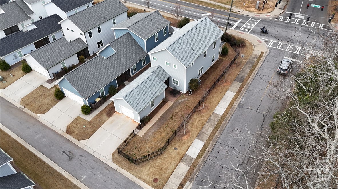 655 Oglethorpe Avenue