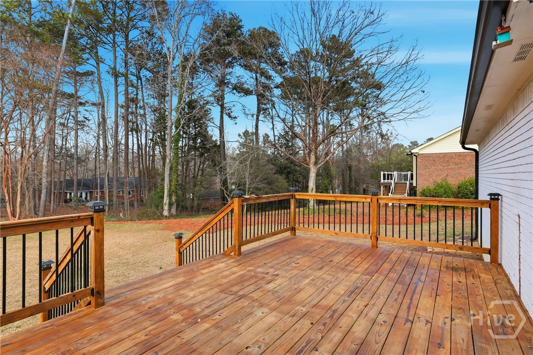 1060 Old Farm Road