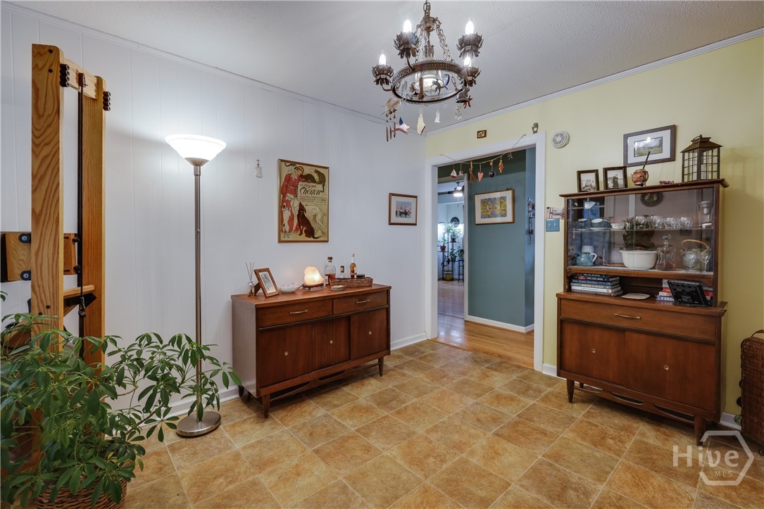 140 Crossbow Place