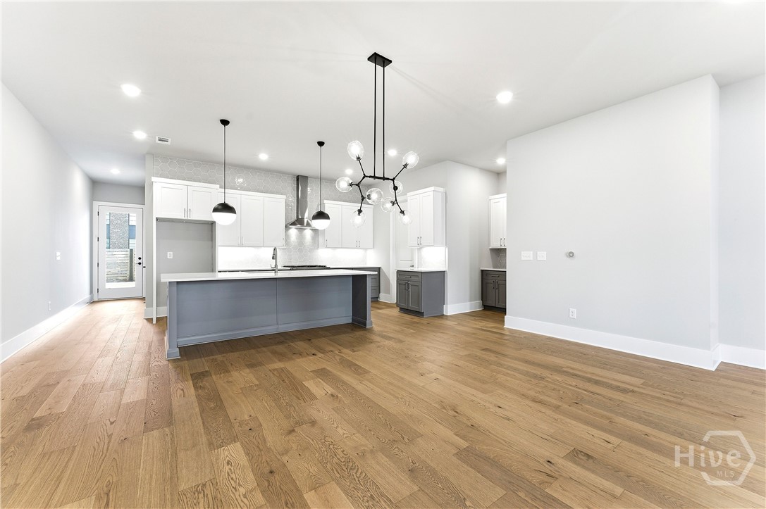 1145 Watson Lane
