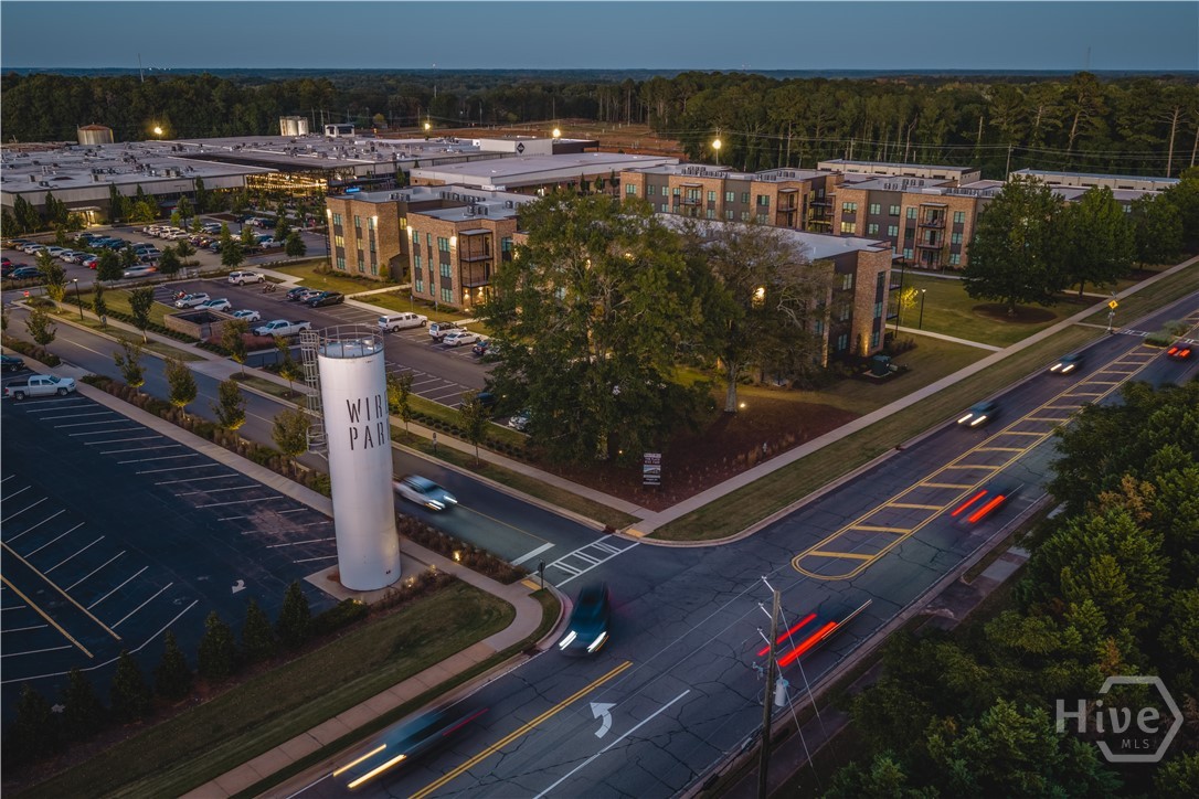 2725 Electric Avenue