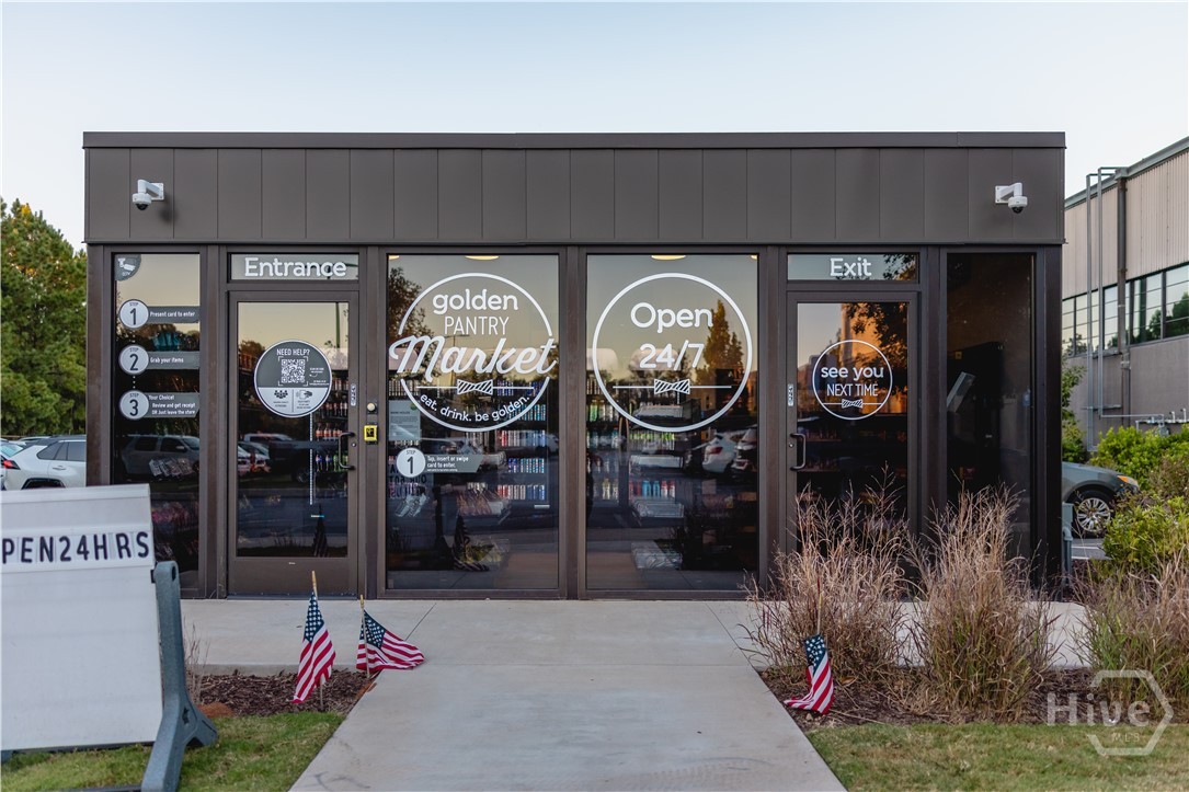 2625 Electric Avenue